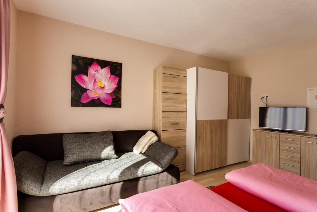 Biancas Ferienwohnung Im Haus Roswitha Tumpen Kültér fotó