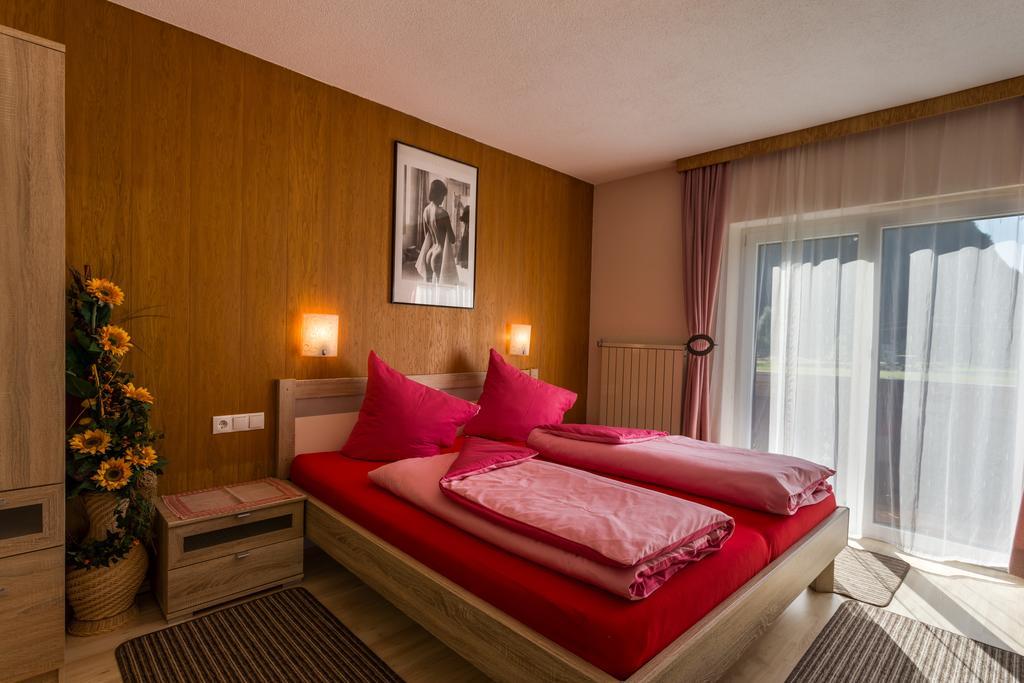 Biancas Ferienwohnung Im Haus Roswitha Tumpen Kültér fotó