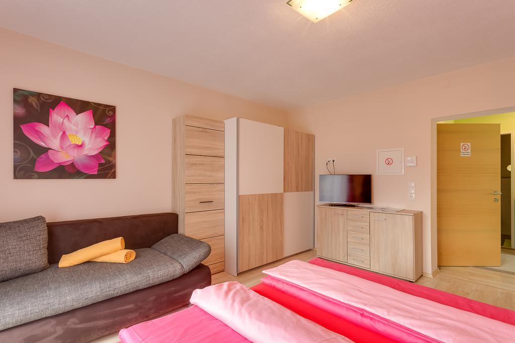 Biancas Ferienwohnung Im Haus Roswitha Tumpen Kültér fotó