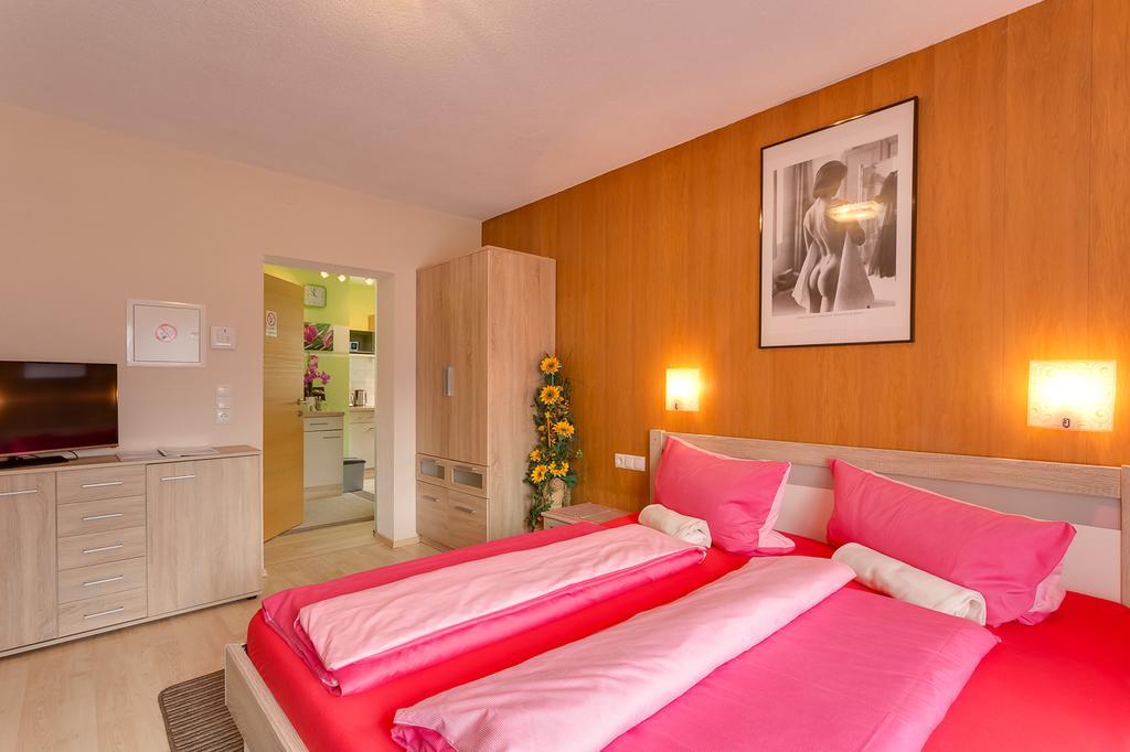 Biancas Ferienwohnung Im Haus Roswitha Tumpen Kültér fotó